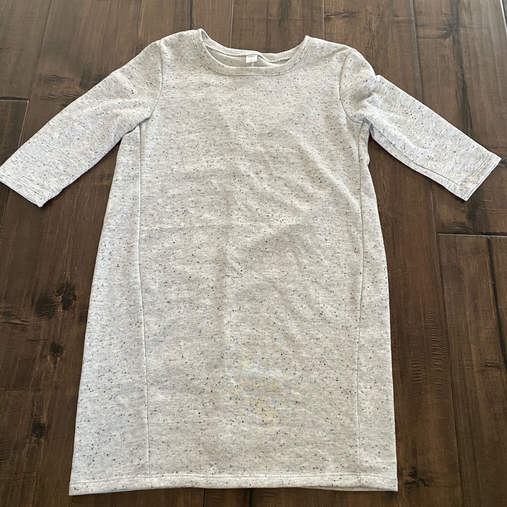 Old navy sweater dress, barely worn.
